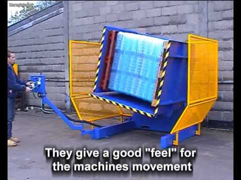 “Efficiently Turn Pallets Upside Down with the Pallet Inverter FS”