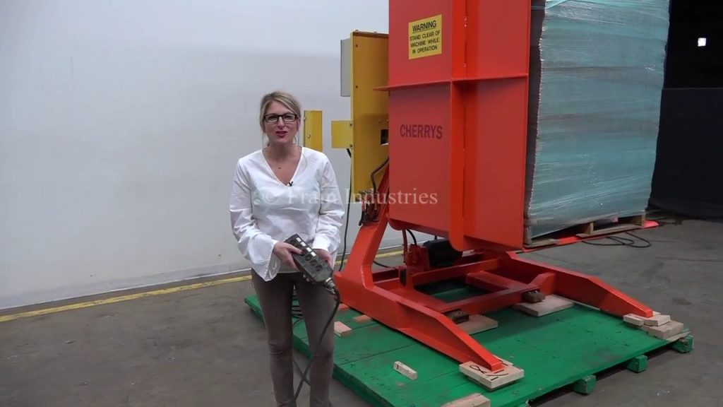 “Effortlessly Flip Pallets with the Single Clamp 180° Hydraulic Inverter: A Hands-On Demonstration” “Effortlessly Flip Pallets with the Single Clamp 180° Hydraulic Inverter: A Hands-On Demonstration”