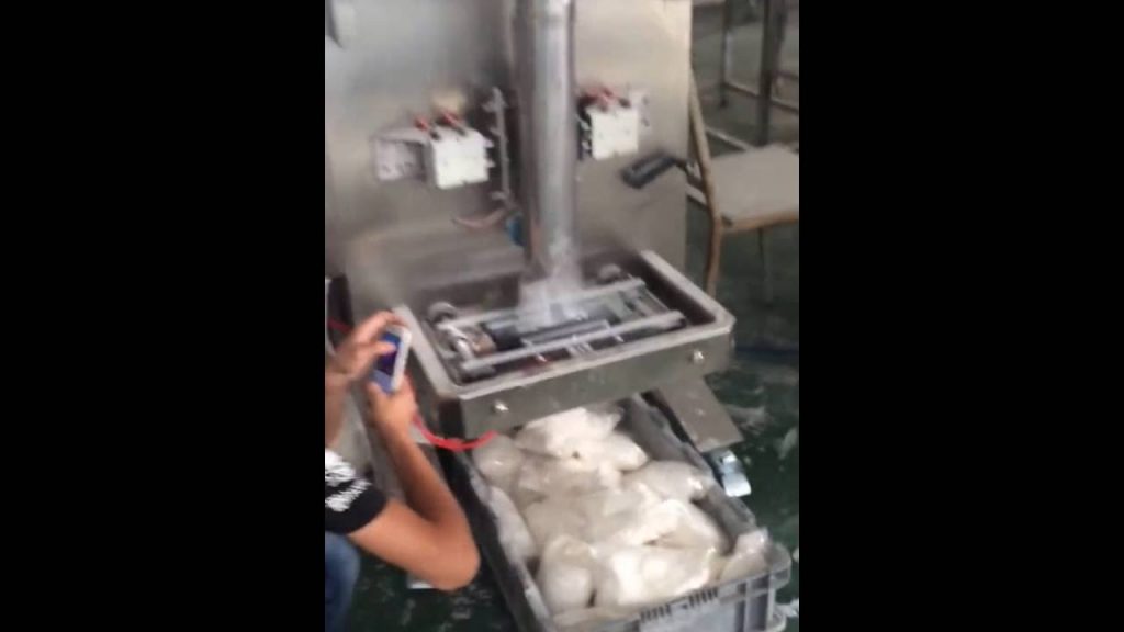 Efficient and Automated Plastic Bag Milk Sealing and Packaging Machine Efficient and Automated Plastic Bag Milk Sealing and Packaging Machine