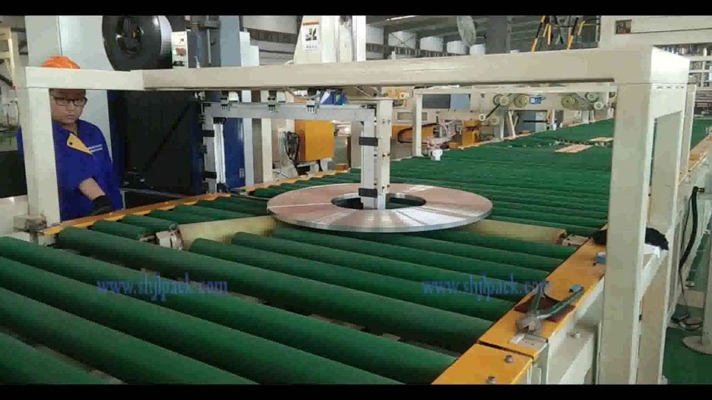 An Automated Strapping Machine for Conveyors from SHJLPACK An Automated Strapping Machine for Conveyors from SHJLPACK