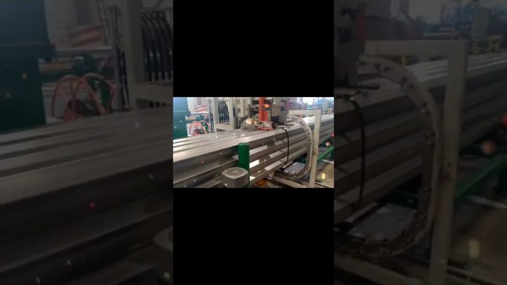 Revised title: Strapping Machine for Steel Tubes Revised title: Strapping Machine for Steel Tubes