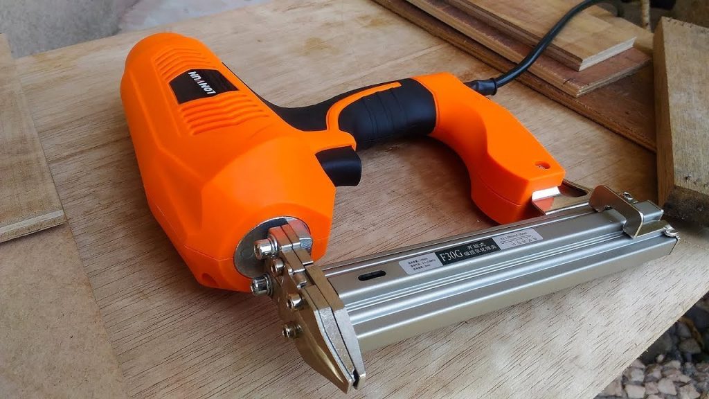 Securing Metal Panels Securing Metal Panels