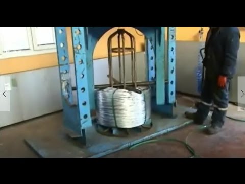 A Machine for Compressing Wire Coils and PET Strapping A Machine for Compressing Wire Coils and PET Strapping