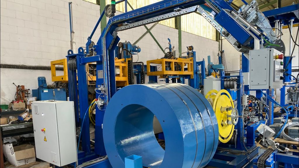 Revamped strapping machine for mobile use with semi-automatic features Revamped strapping machine for mobile use with semi-automatic features
