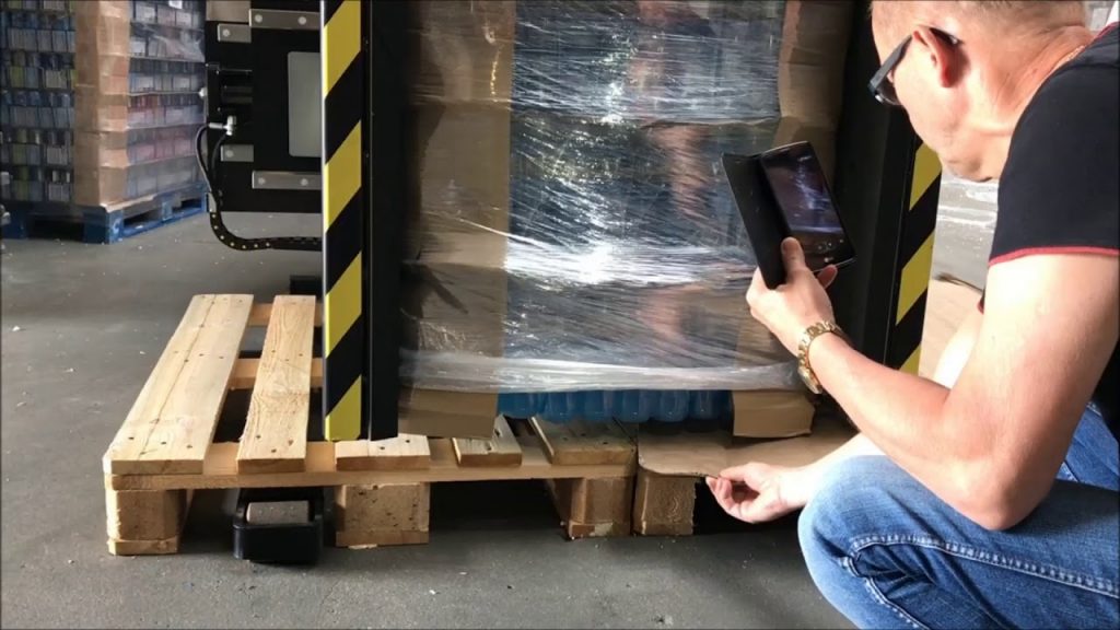 “Revolutionize Your Warehouse with the Efficient Bottle Pallet Rotator” “Revolutionize Your Warehouse with the Efficient Bottle Pallet Rotator”
